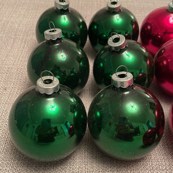 Set of 10 Vintage RAUCH IND. Glass Christmas Ornaments in Good Condition - Picture 2 of 11